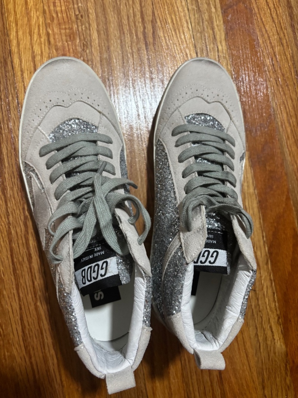 Golden goose